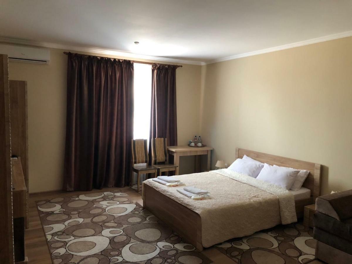 Hotel Apelsin Bilhorod-Dnistrovsʼkyy Zewnętrze zdjęcie