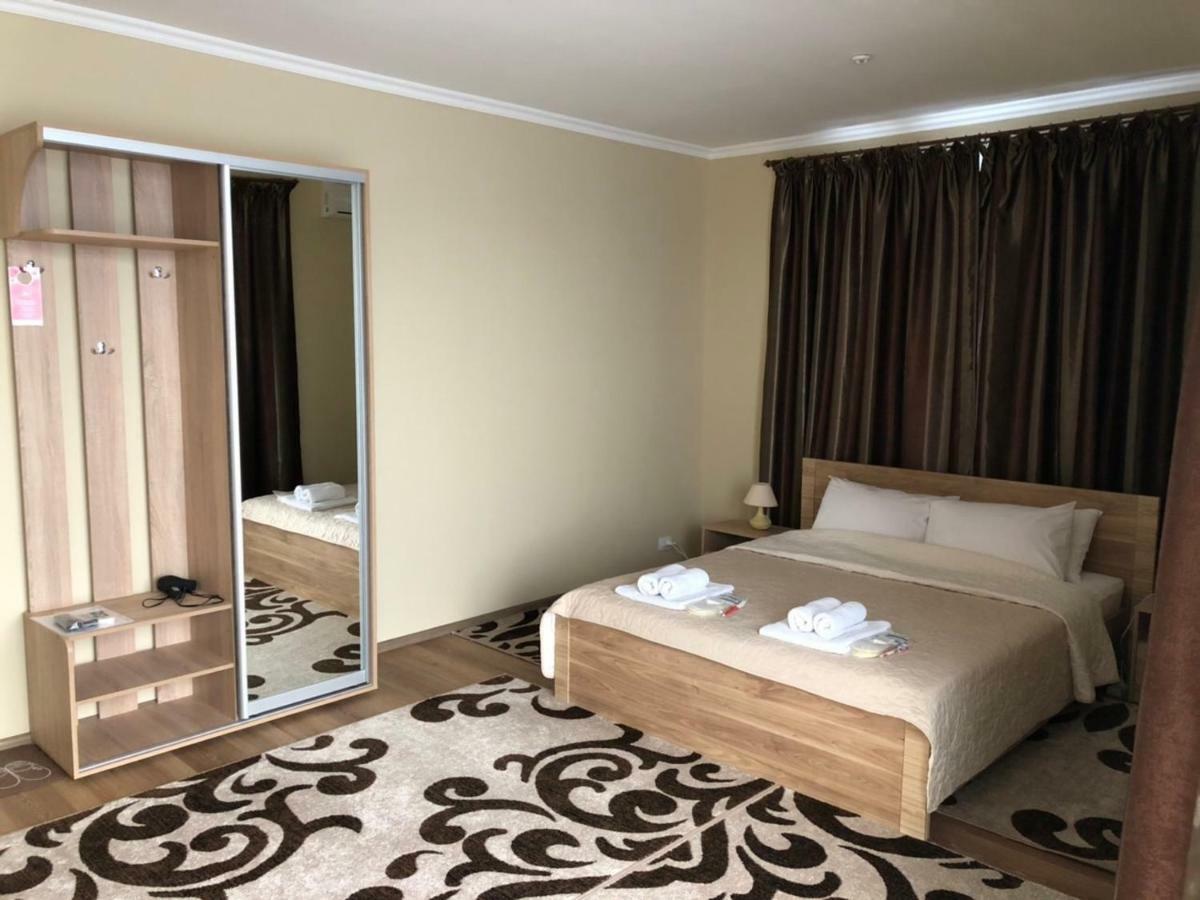 Hotel Apelsin Bilhorod-Dnistrovsʼkyy Zewnętrze zdjęcie